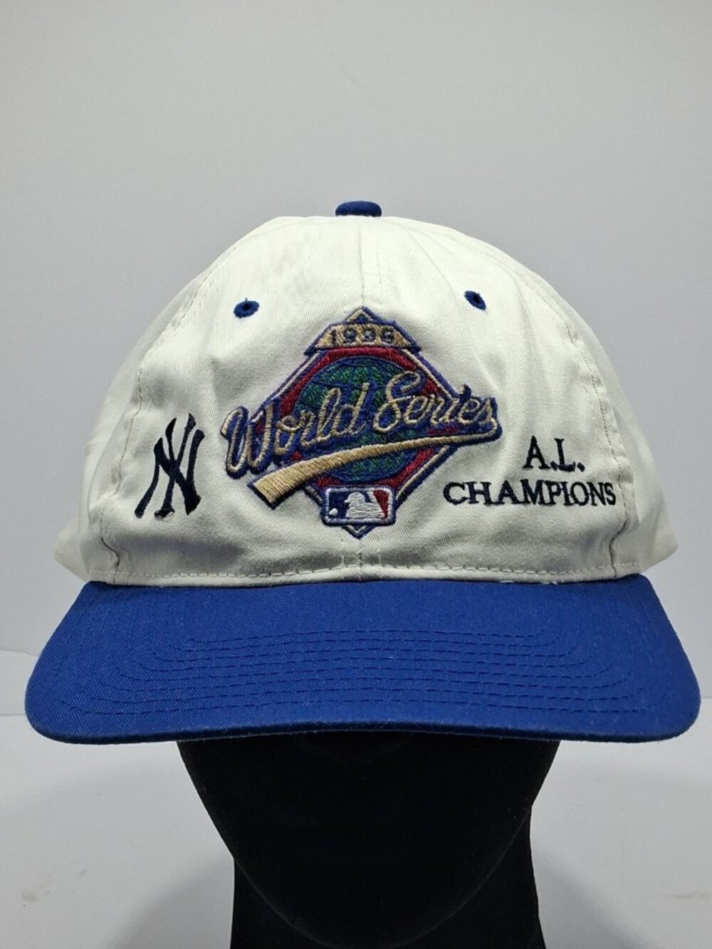 VTG Genuine Merchandise 1996 World Series A.L Champions Yankees Snapback